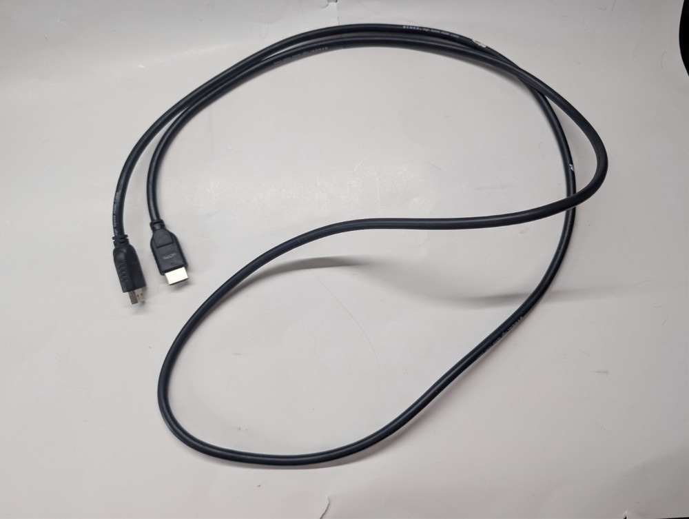 6ft Dynex High Speed HDMI Cable