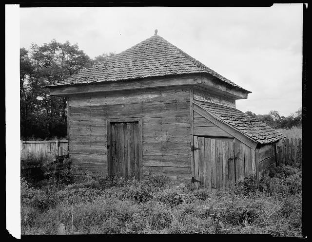 Photo:Charles City County Virginia Greenway 1930s wooden outbuilding shed