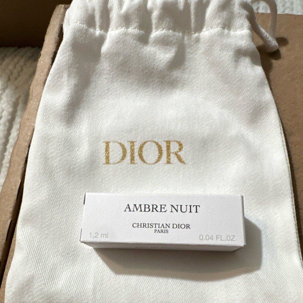Dior Ambre Nuit Fragrance spray  1.2mL / 0.04 fl oz