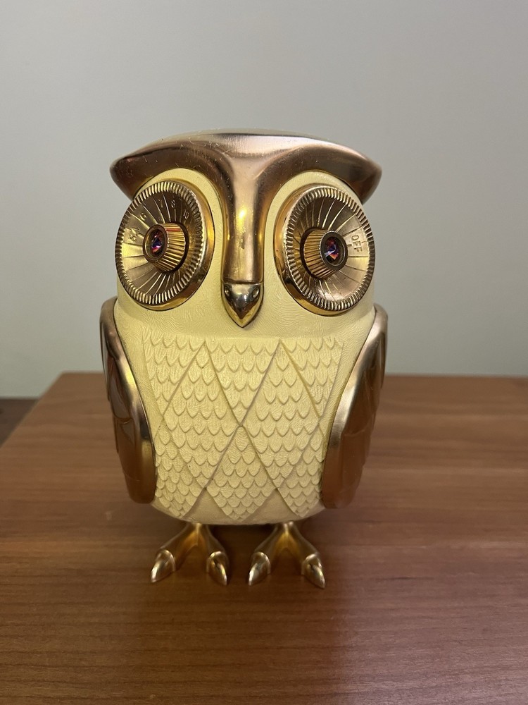 Vintage Midnight Owl BUBO AM Transistor Radio Made in Japan 1960's MCM