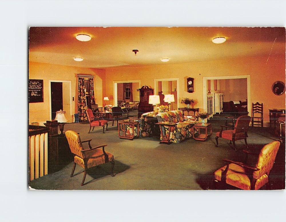 Postcard Interior High Point Inn Mt. Pocono Pennsylvania USA