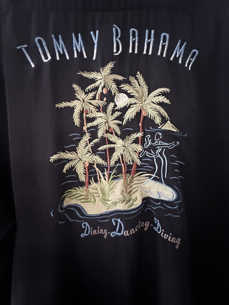 TOMMY BAHAMA Mens 100% Silk Shirt Dancing Palm Island Size XL Black Herringbone
