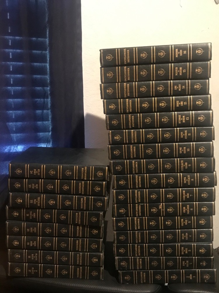 Encyclopedia Britannica 1949 Rare Blue Complete 24 Volume Set