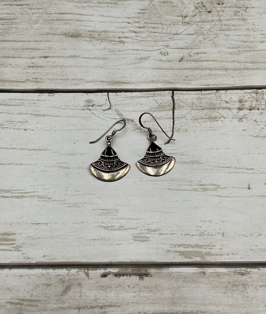 Vintage 925 Sterling Silver Fan Shaped Dangle Earrings with Black Onyx Inlay