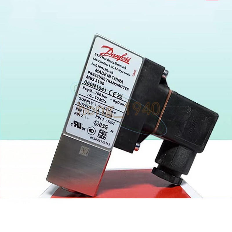 1PCS NEW Danfoss MBS 5100 060N1041 Pressure Transmitter