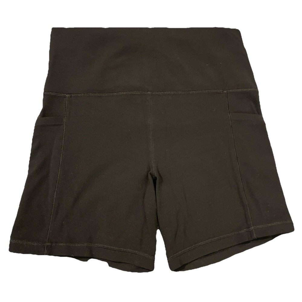 Athleta Shorts Women's Small Black 5 Inch Salutation Stash Pocket Yoga Gym
