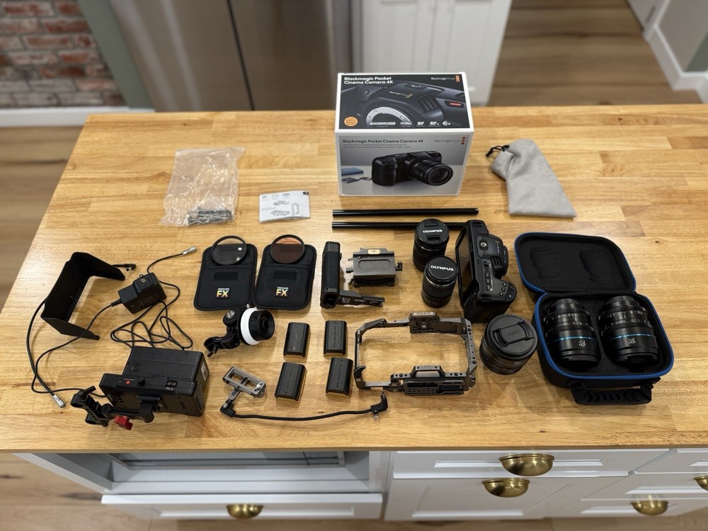 Blackmagic Pocket Cinema 4K with Tilt Rig Set-Up and Accessories Bundle