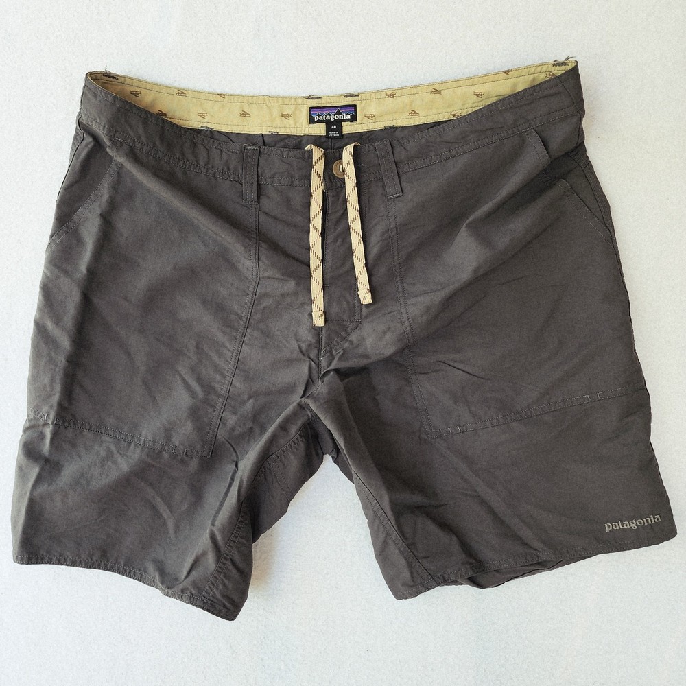 Patagonia Men's 40 Nylon Hiking Shorts Dark Grey 86586
