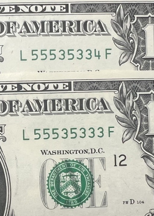 ((2 NOTES BINARY & TRINARY 2021 $1 Sequential FANCY SERIAL  Number AU Notes