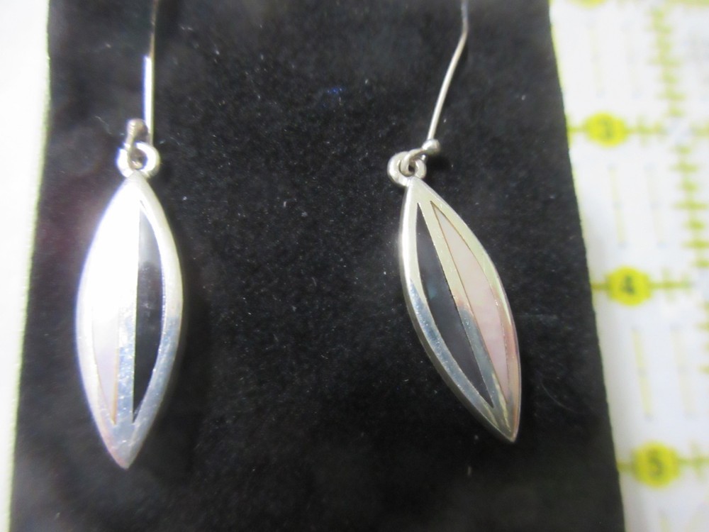 MOP & Onyx Inset Dangle Drops Sterling Silver Pierced Earrings Hooks