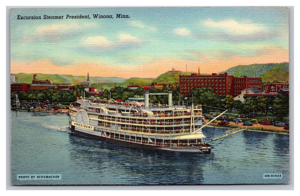 Winona MN Minnesota Excursion Steamer President Boat Dock Linen Postcard
