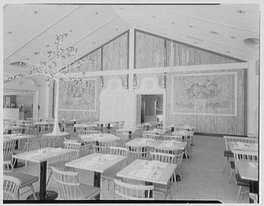 Stouffer's Westgate, Cleveland, Ohio. View to mural, main dining room