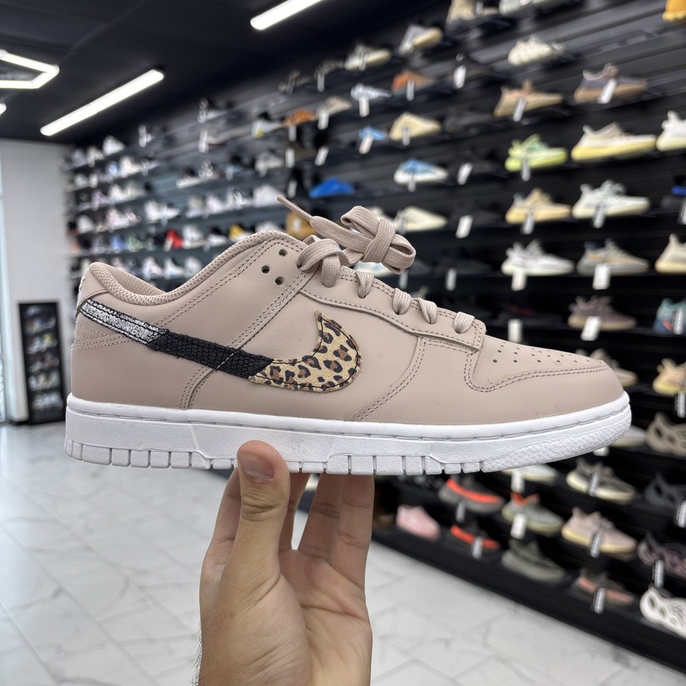 9W/7.5M - Nike Dunk Se Low Primal Pink | Dd7099-200 | Preowned
