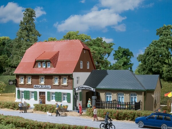 12239 Auhagen HO Country Hotel Assembly Kit Scale 1:87