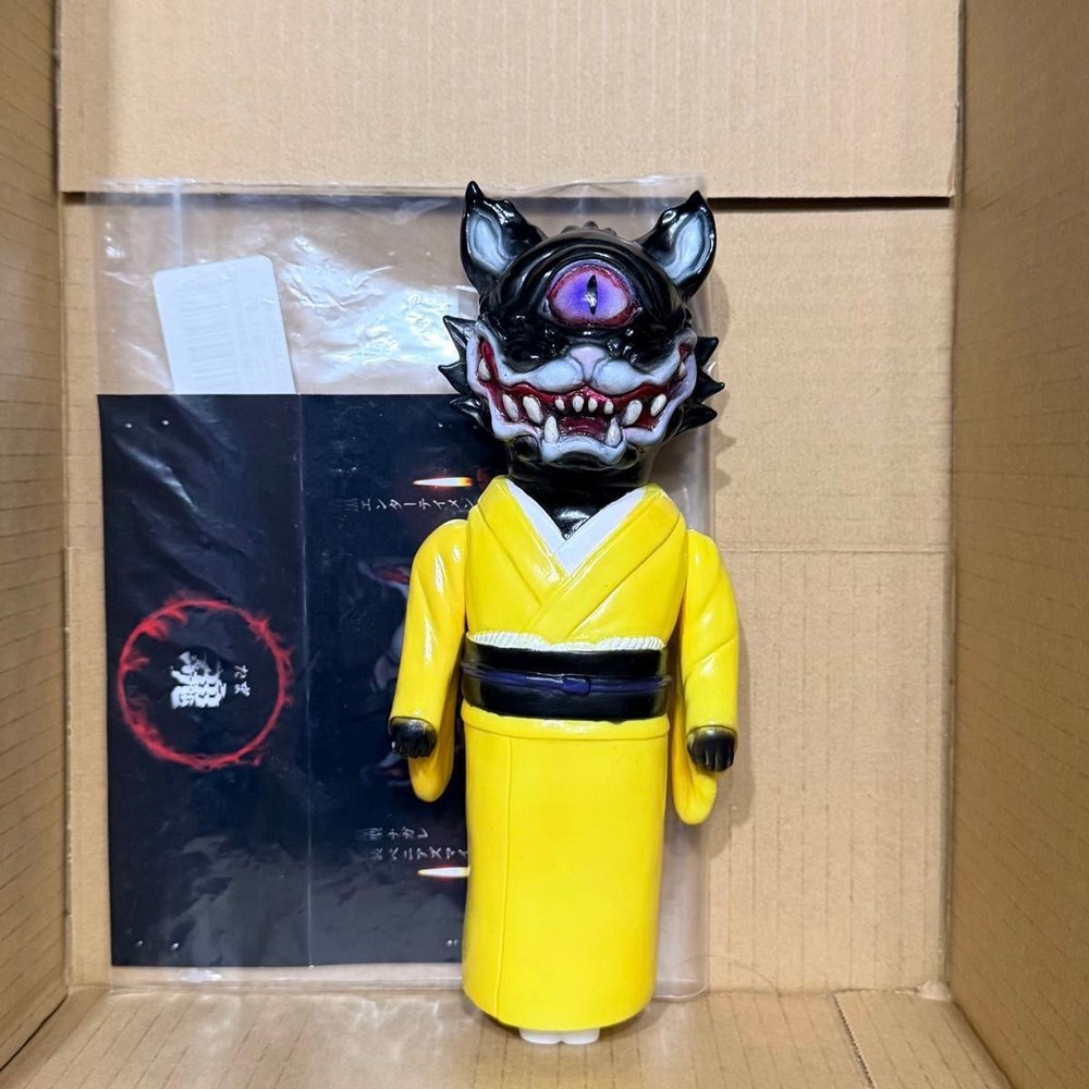 Dark Entertainment Tamashii Tama Graveyard Gallery Soft Vinyl Figure From Japan