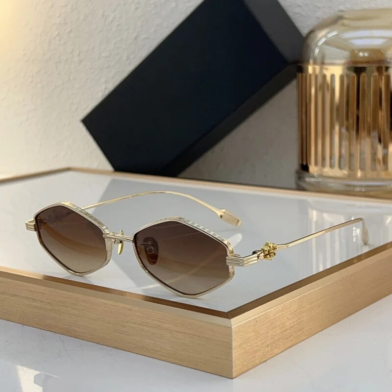 Retro Cat Eye Sunglasses for Women UV400 Protection Luxury Alloy Travel Fashion