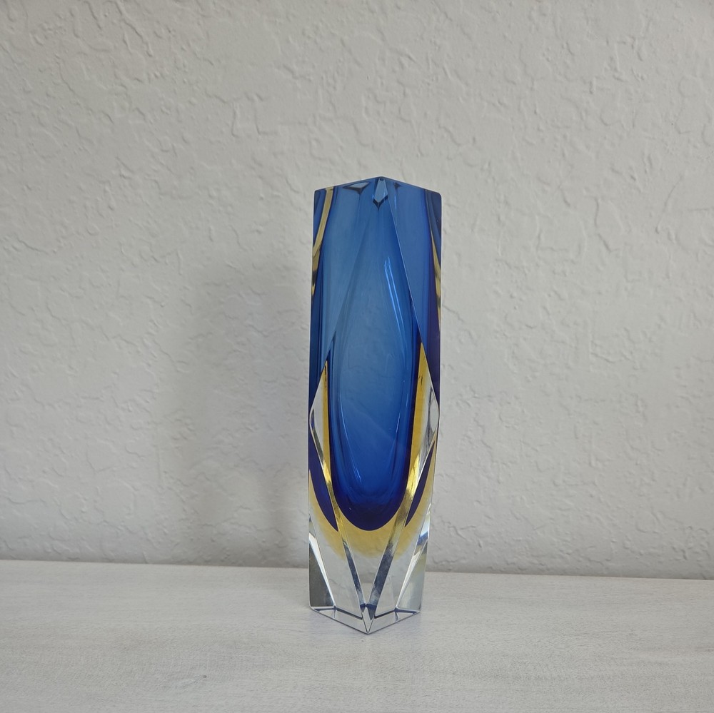 Vintage Murano Faceted Glass Vase Sommerso by Flavio Poli Blue and Yellow 8