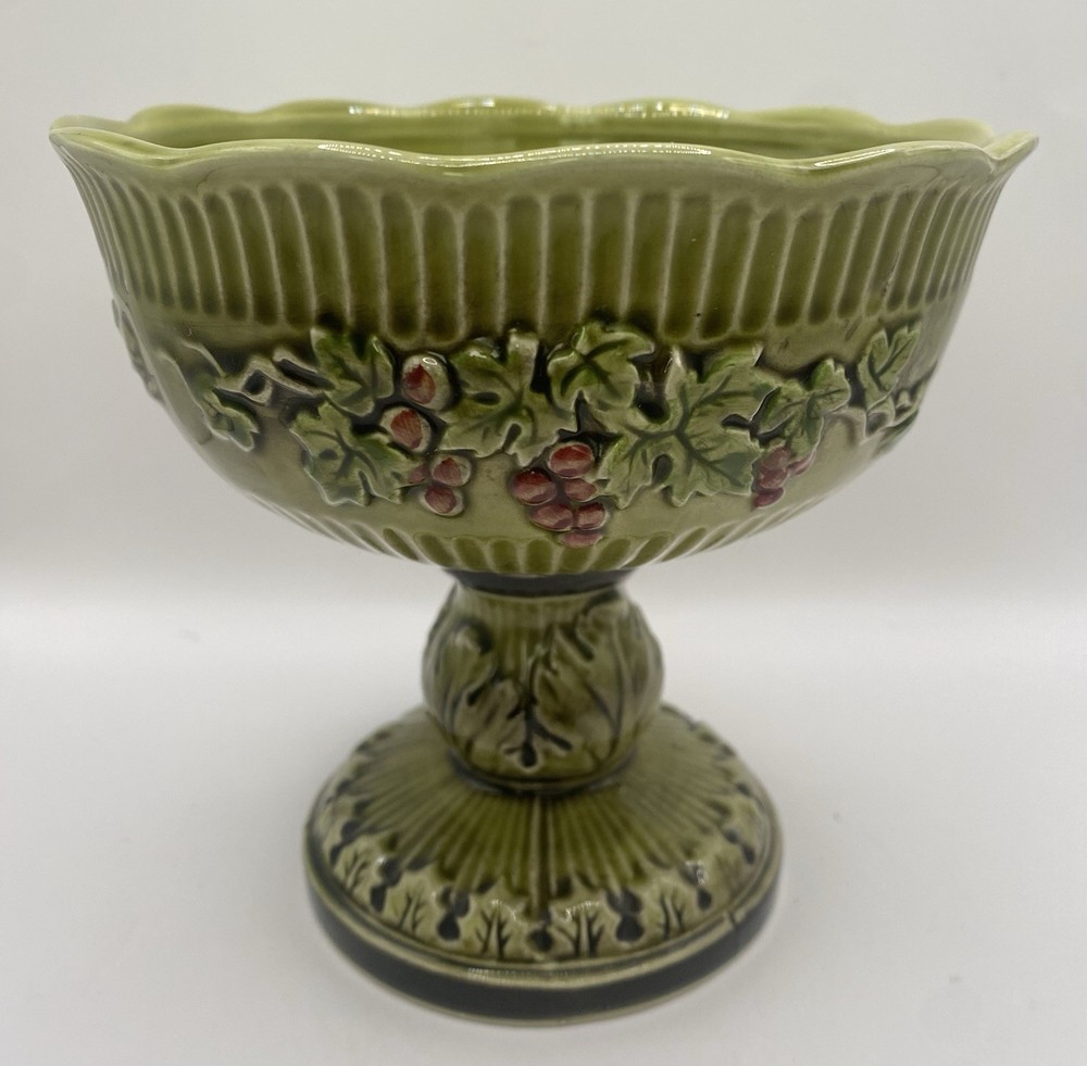 Vintage 1950s Lefton Green Ceramic Pedestal Bowl With Grape & Leaf Motif