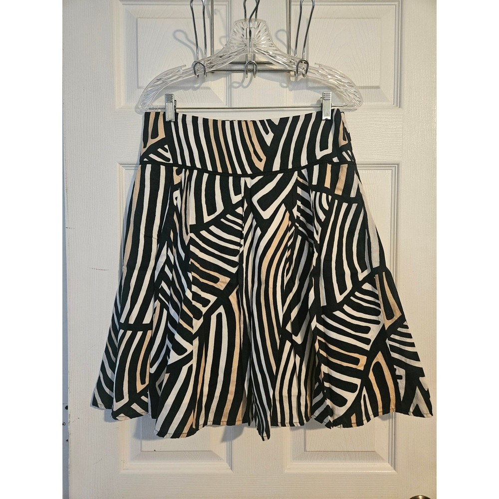 WHBM Woman's A-line Skirt Size 6
