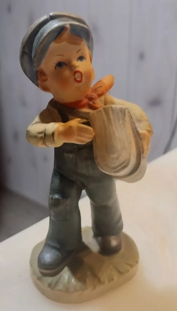 Newspaper Delivery Boy Porcelain Figurine NAPCO C8748 Japan 5 1/2