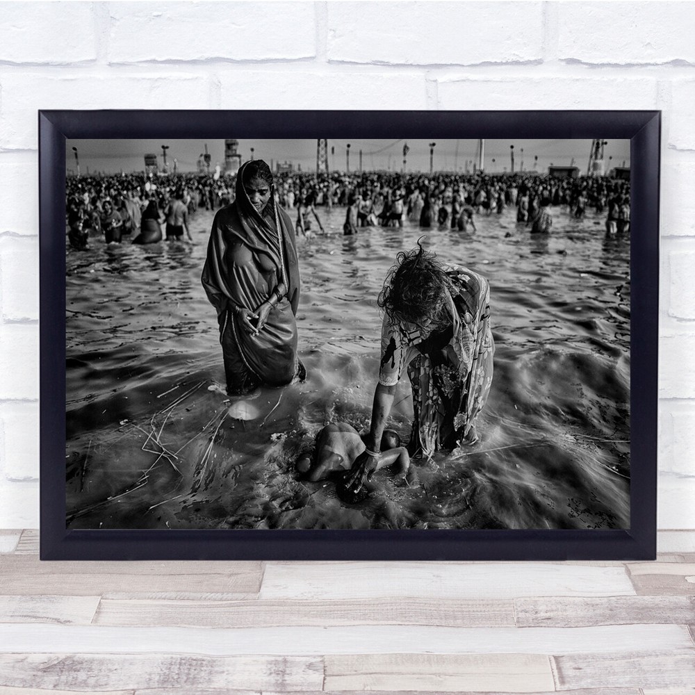 Street India People Life Moment Places Holy Bath Wall Art Print