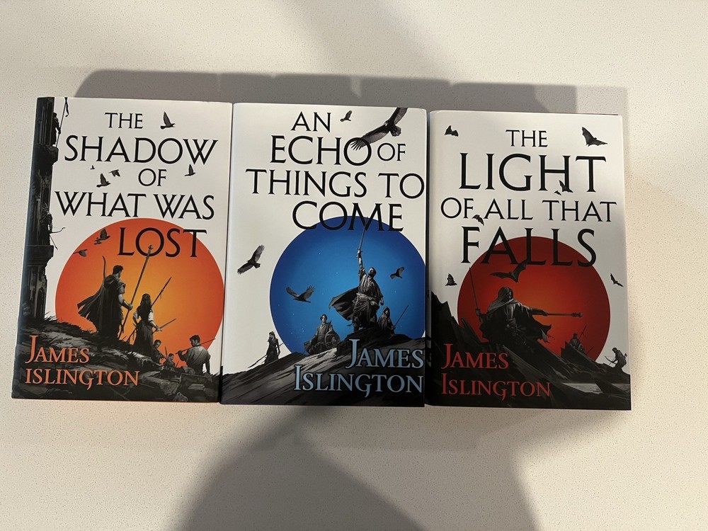 SIGNED The Broken Binding The Licanius Trilogy by James Islington + Bookmarks