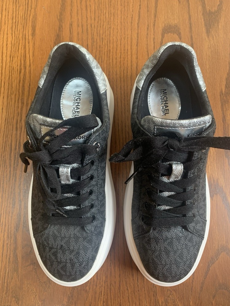 Michael Kors Logo Platform Sneakers 8