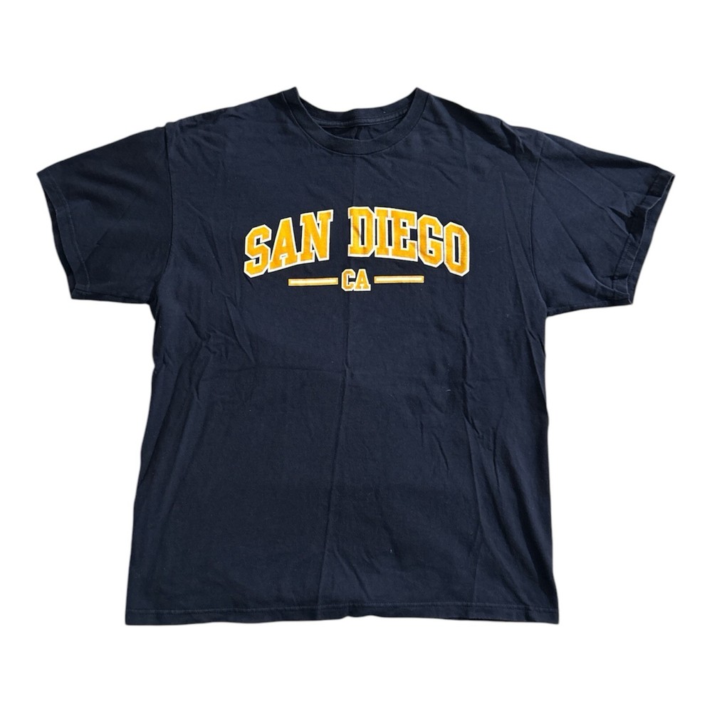 Adult Mens Size M Crew Neck San Diego California T-Shirt Navy Blue Yellow Logo