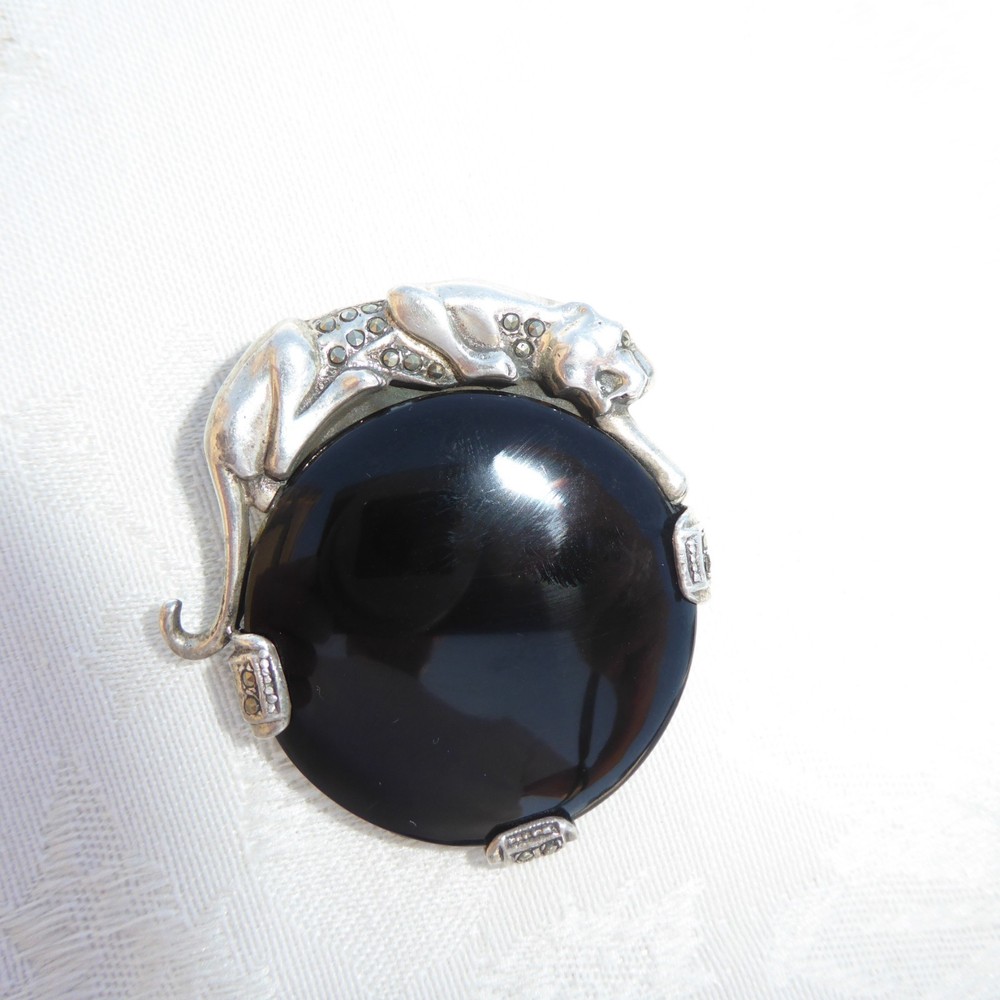 Beautiful Well-Made Sterling Silver Panther Brooch Black Onyx With Marcasites