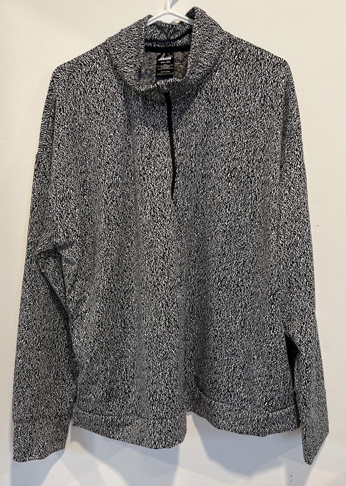 AVIA Women’s Black Soot/Vivid White Brushed  QTR ZIP PULLOVER Size XXL(20)