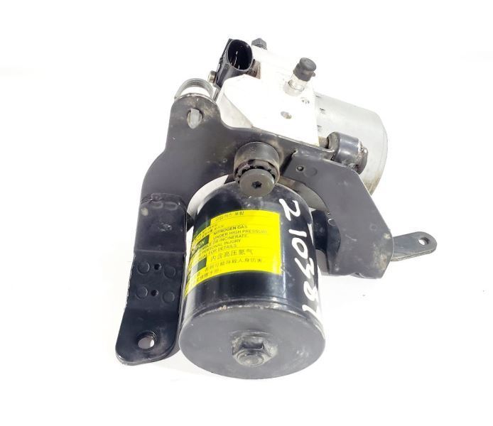 ABS Brake Pump PN 586004U500 OEM Kia Optima Hybrid 2014-2016