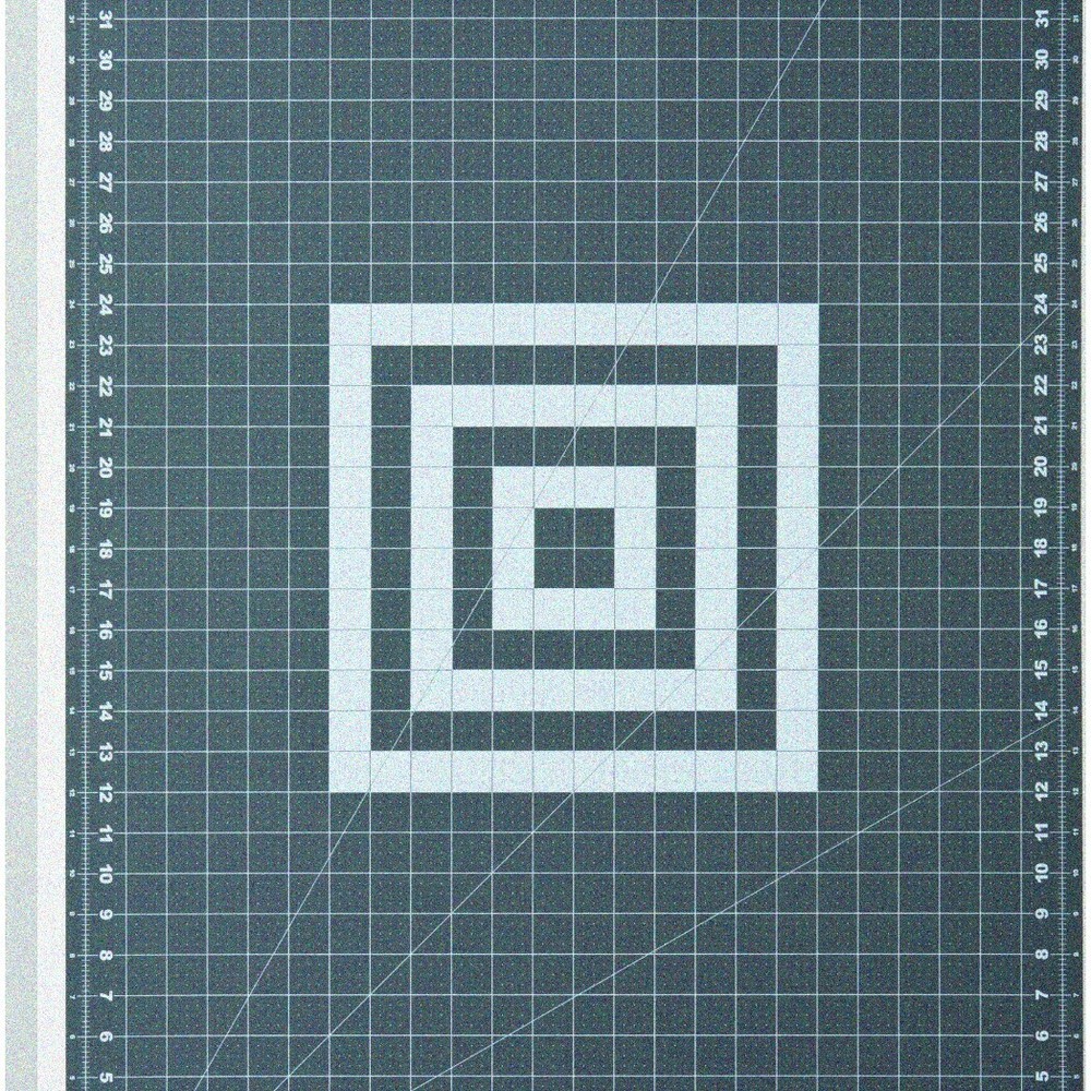 QuiltPro 24x36 Self-Healing Cutting Mat with Grid in Gray