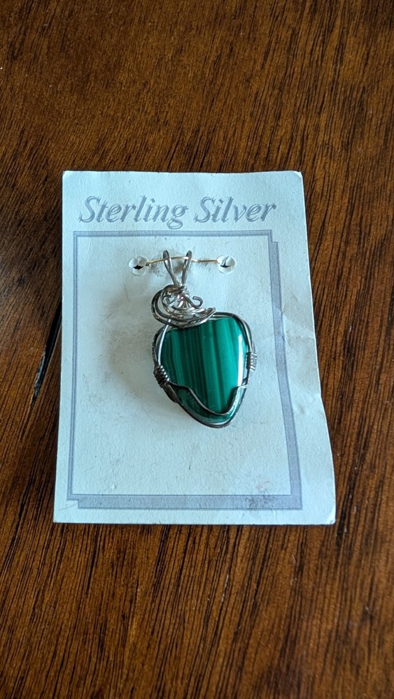 Beautiful Malachite Pendant Wrapped In Sterling Silver Wire J1