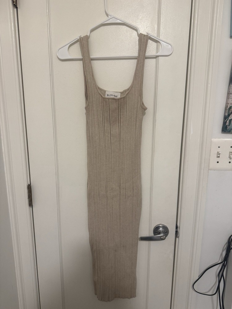 Olive + Oak Sleeveless Cream Knit Bodycon Ribbed Midi Dress  Sz S
