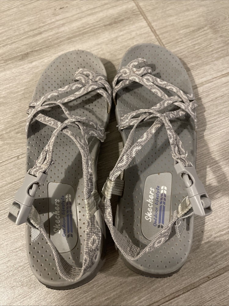 SKECHERS Women Size 9 Strappy Outdoor Sandals for Comfort & Style
