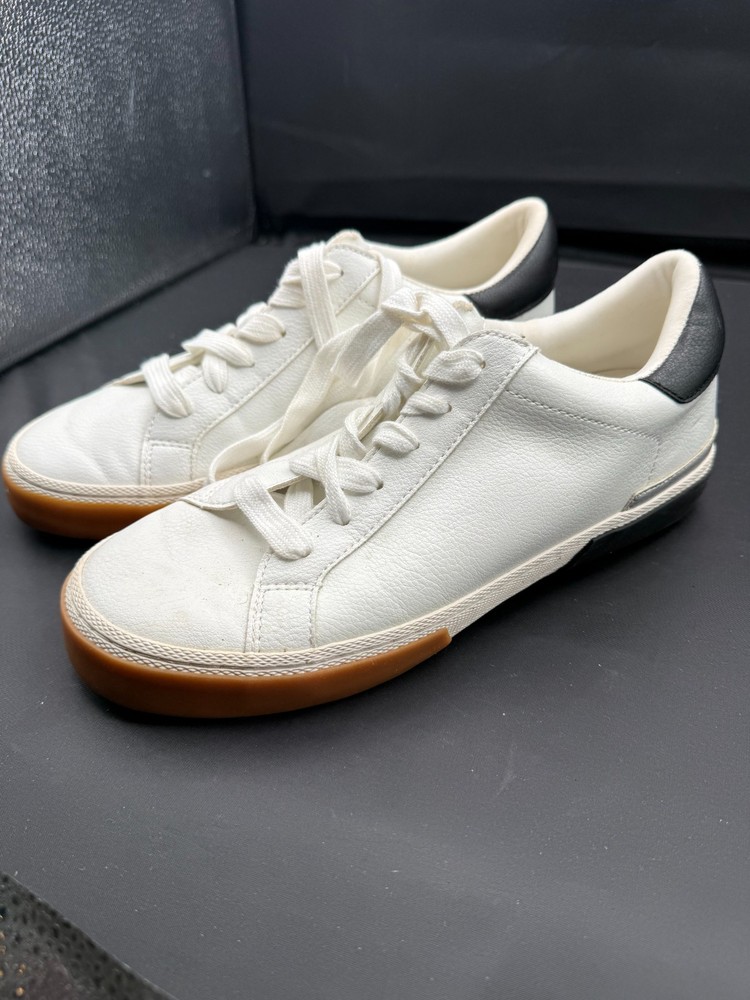 A  New Day Maddison Fashion Sneakers Womens Size 8 White Faux Leather Casual