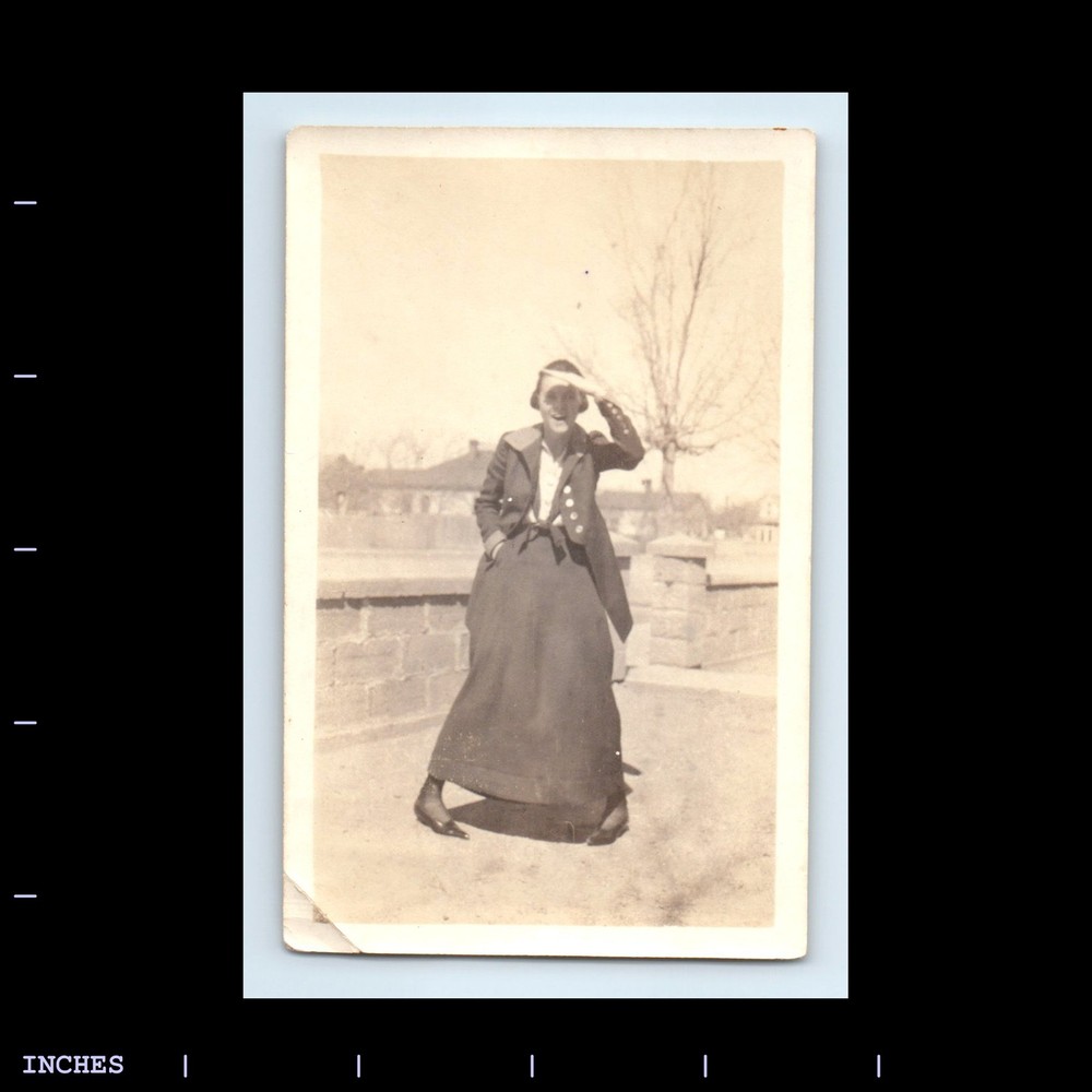 Old Vintage Photo WOMAN POINTING FEET INWARD 1919