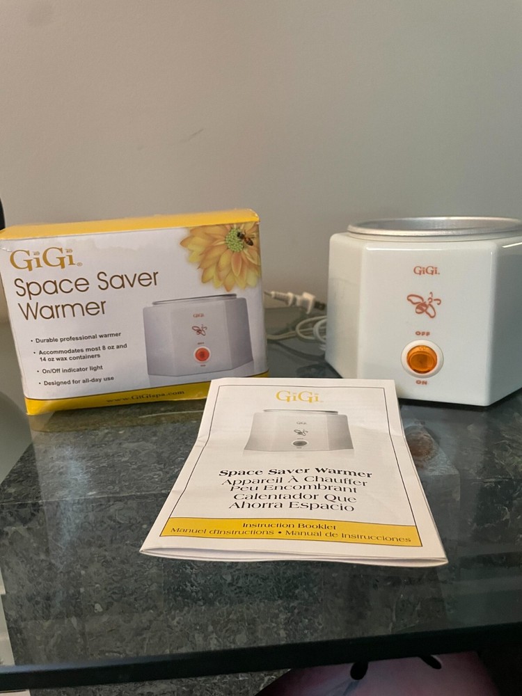 GiGi Professional Space Saver Warmer -Accommodates most 8oz &14oz wax containers-image