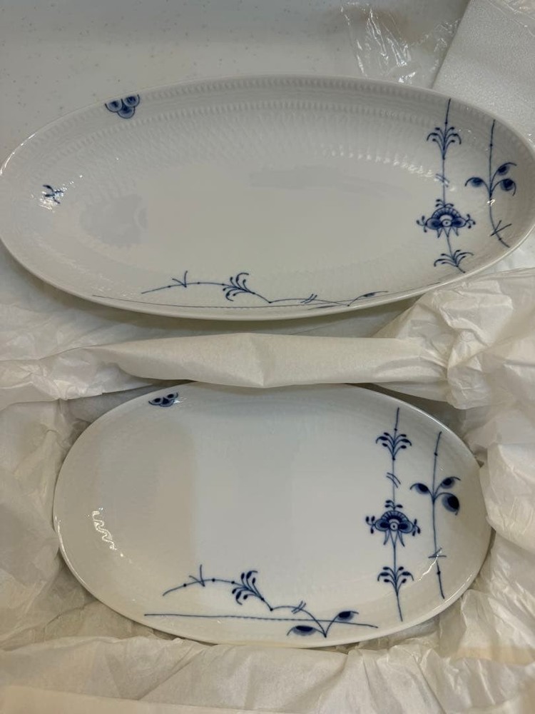 Royal Copenhagen Blue Fluted Mega Oval Dish Used