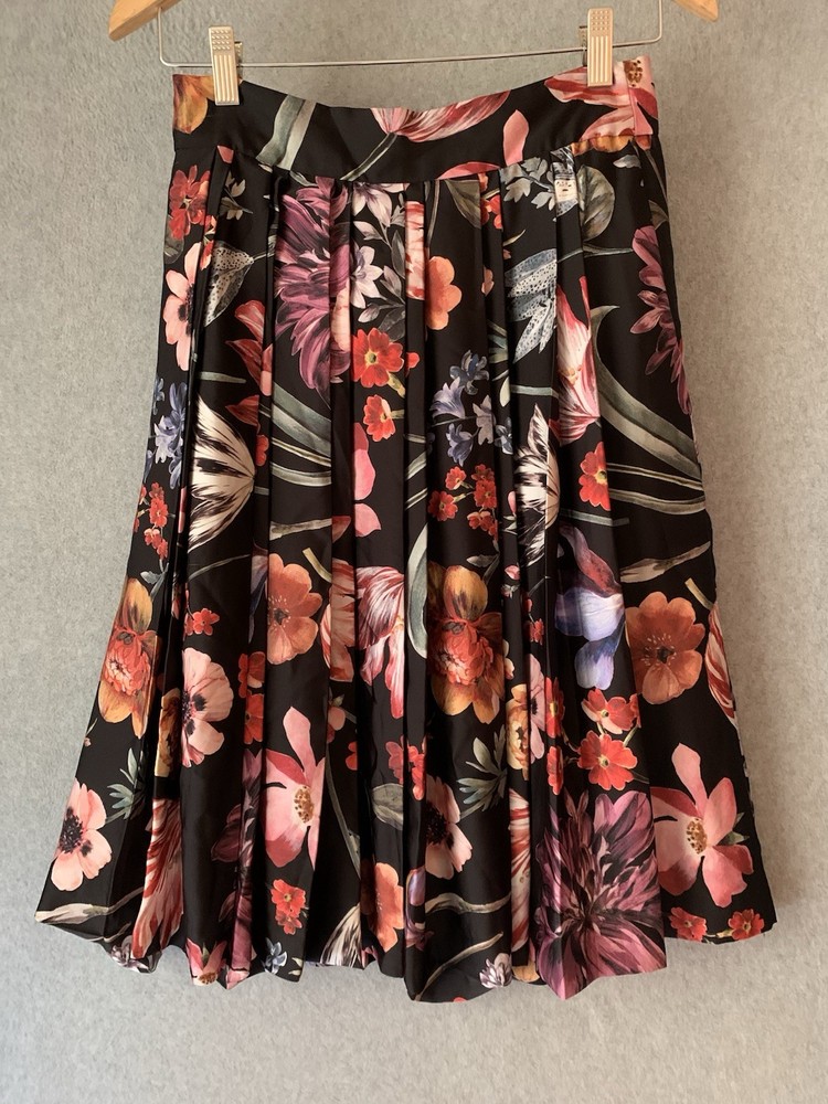 J.Crew Pleated A-Line Midi Skirt Size 2 FLAW Black Midnight Dutch Dark Floral