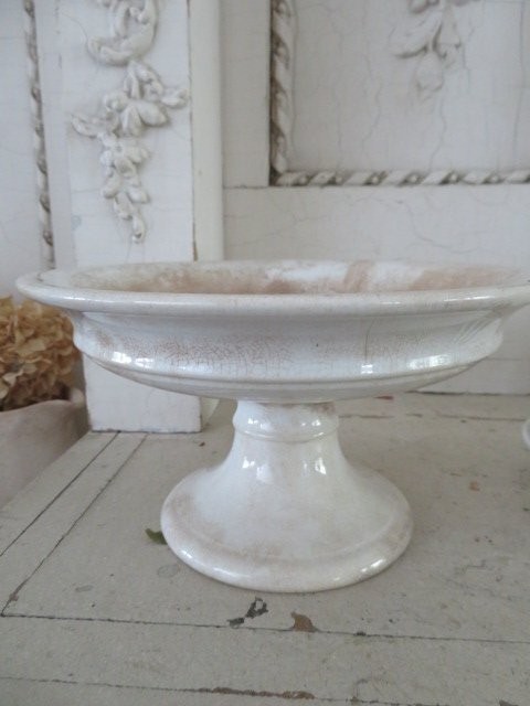 HEAVILY STAINED CRAZED Old White Ironstone PEDESTAL BOWL Compote Stand