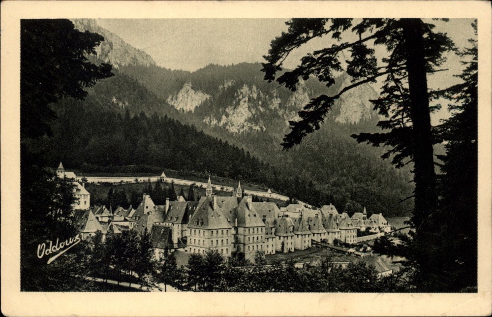 Couvent de la Grande Chartreuse Grenoble France vintage postcard s519