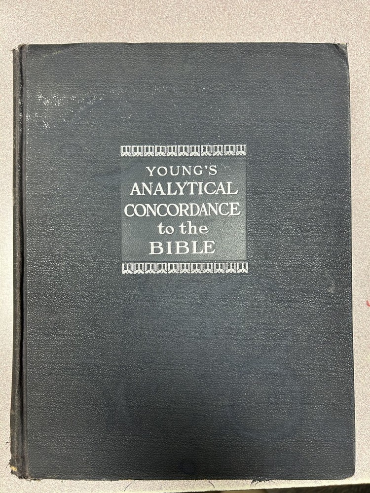 [Authorized Edition] Young's Analytical Concordance to the Bible [Revised]