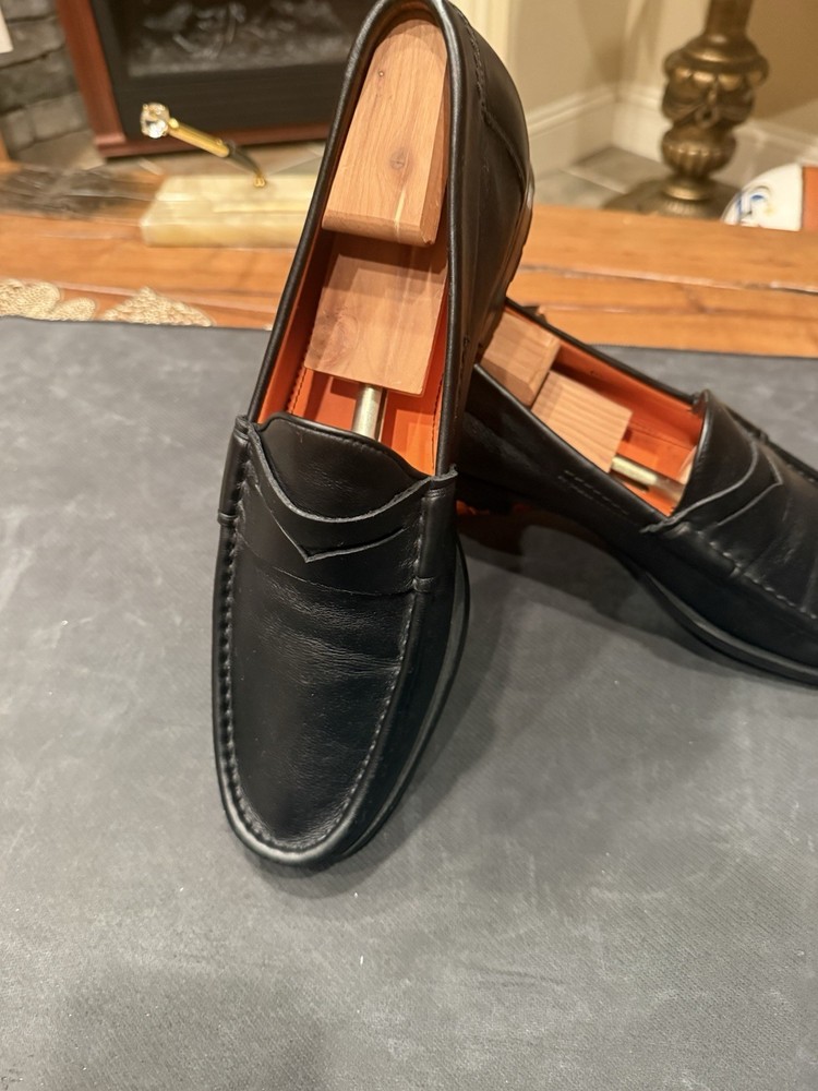 Santoni Black Leather Loafer Men's Dress Shoes Slip-On Almond Toe 10.5 D