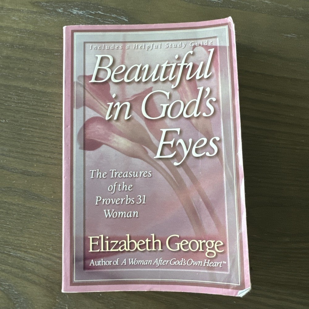 Beautiful in God's Eyes - Paperback By George, Elizabeth