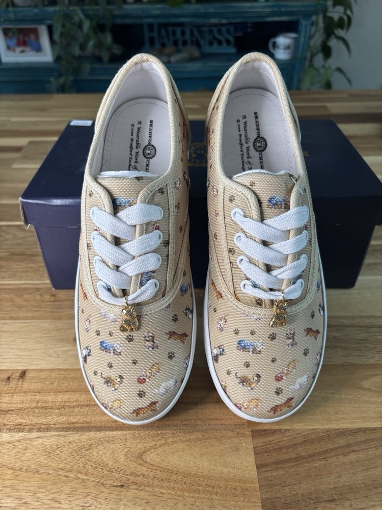 I Love Cats Canvas Sneakers With Charms Women’s Size 6 Brand New With Box