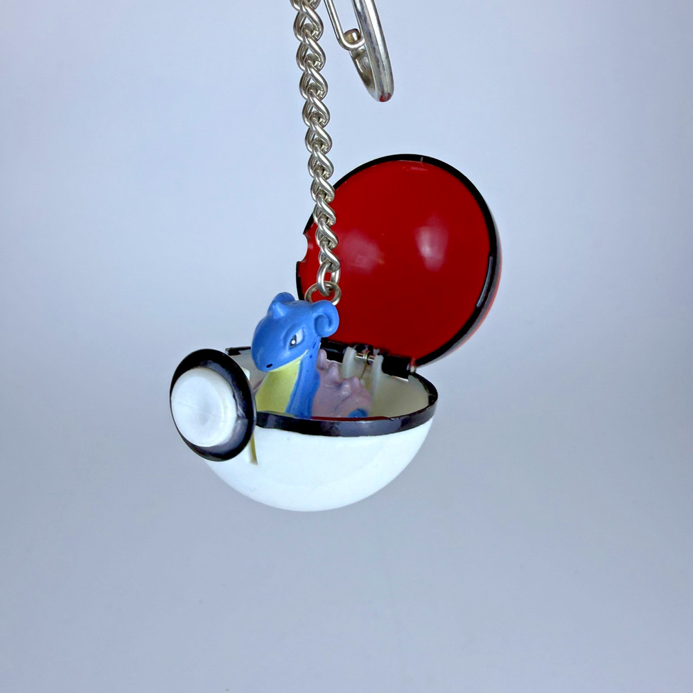 Vintage Pokemon Lapras Figure Catch & Release Pokeball Keychain 1999 B.F.I. Toy