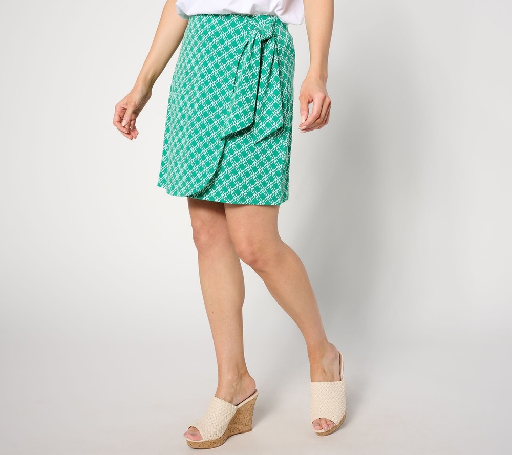 Susan Graver Women's Plus Sz Skirt 1X Printed Liquid Knit Faux Green A644534