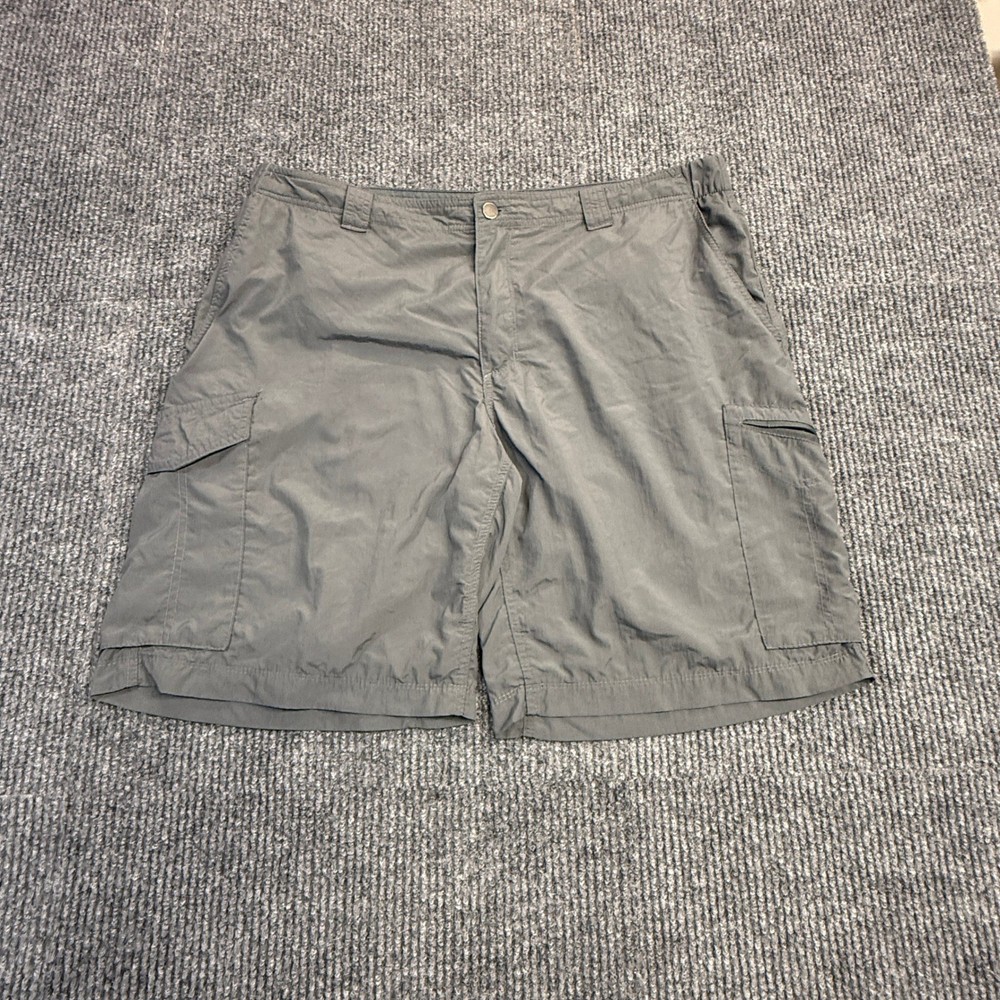 Columbia Mens Size 40 Gray Cargo Hiking Shorts Nylon Outdoor Trekking