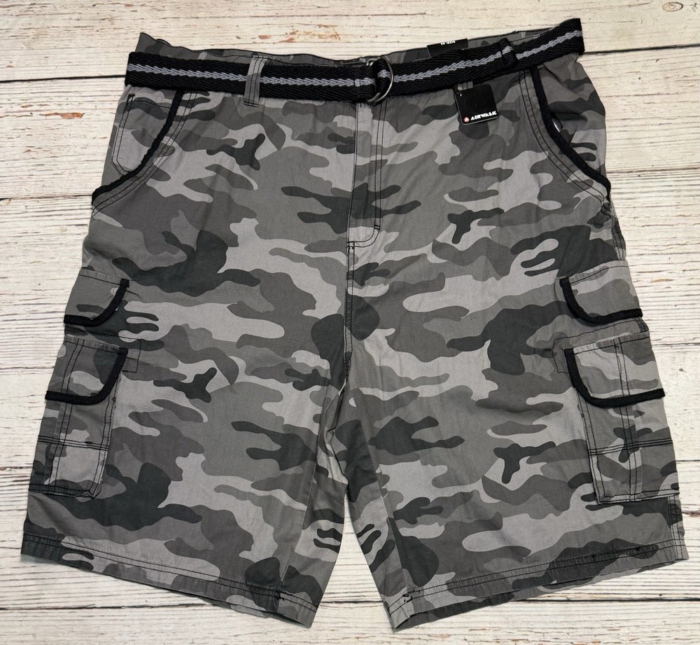 NWT Air Walk Shorts Men’s Sz 44 Gray Camo Cargo W/ Belt